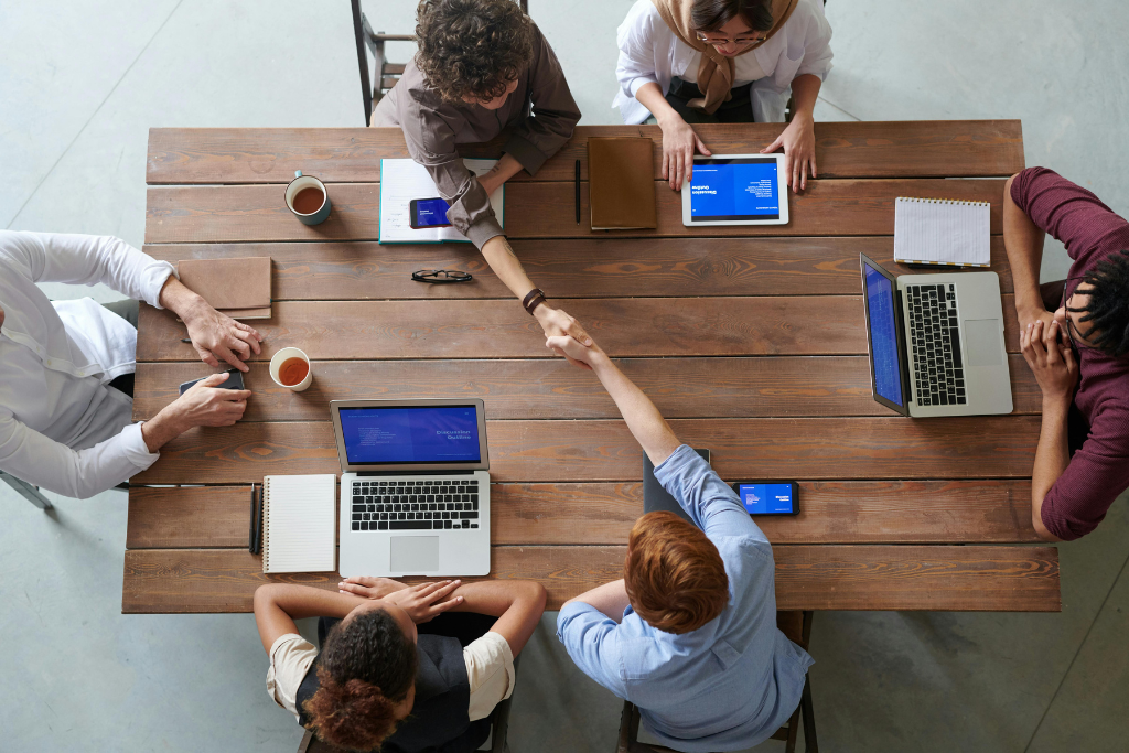 Xu Hướng Số Hóa Trong Kinh Doanh SME Và Micro-business